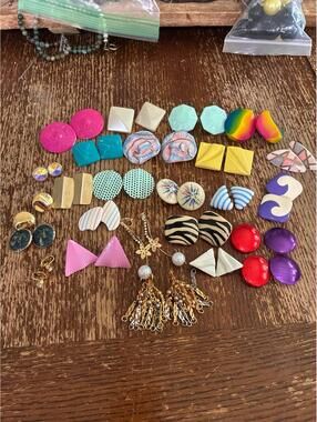 25 PAIR VINTAGE VERY LARGE CHUNKY CLIP EARRING LOT Rhinestone Dangle 80s